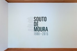 NUNO GRAÇA MOURA