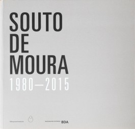 NUNO GRAÇA MOURA