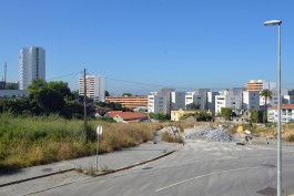 NUNO GRAÇA MOURA
